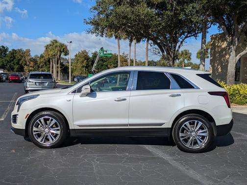 2021 Cadillac XT5 FWD Premium Luxury