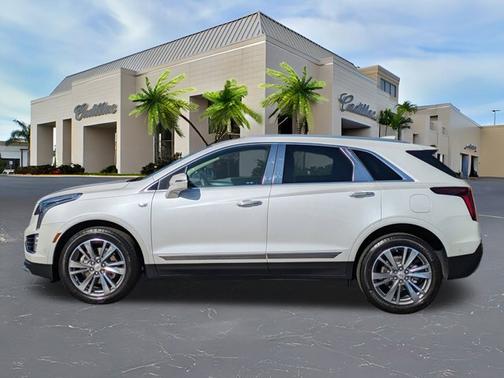 2021 Cadillac XT5 FWD Premium Luxury