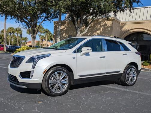 2021 Cadillac XT5 FWD Premium Luxury