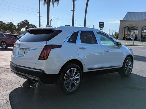 2021 Cadillac XT5 FWD Premium Luxury