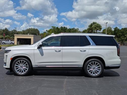 Crystal White Tricoat 2022 Cadillac Escalade Premium Luxury