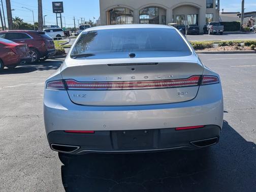 2019 Lincoln MKZ Standard