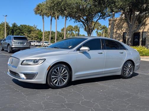 2019 Lincoln MKZ Standard