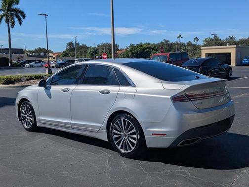 2019 Lincoln MKZ Standard
