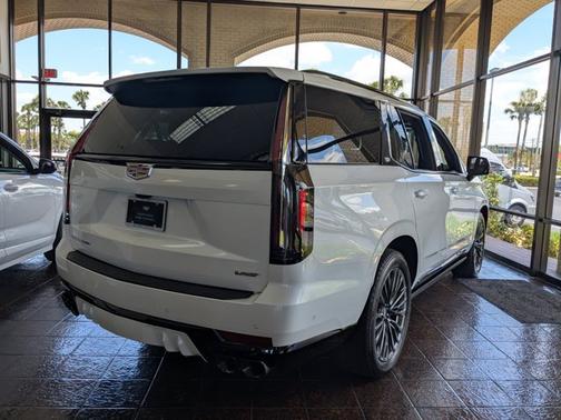 2023 Cadillac Escalade AWD V-Series