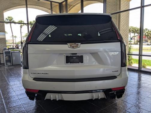 2023 Cadillac Escalade AWD V-Series