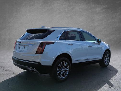 2023 Cadillac XT5 FWD Premium Luxury