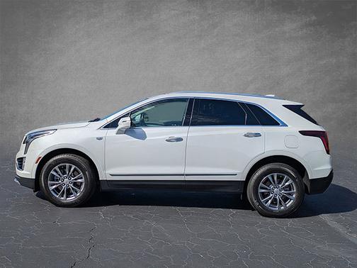 2023 Cadillac XT5 FWD Premium Luxury