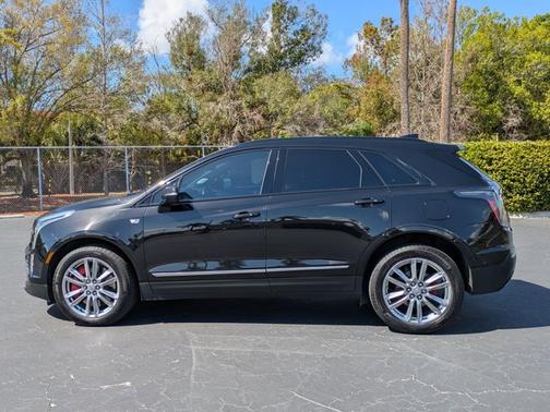 2024 Cadillac XT5 AWD Sport