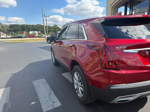 2023 Cadillac XT5 FWD Premium Luxury