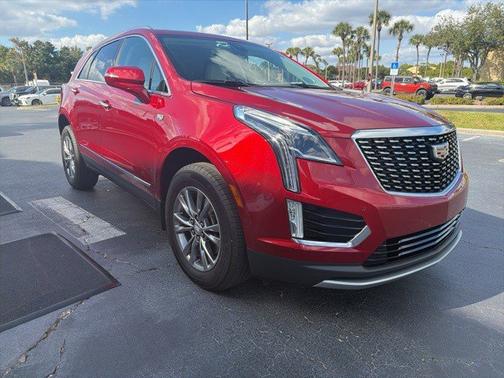2023 Cadillac XT5 FWD Premium Luxury
