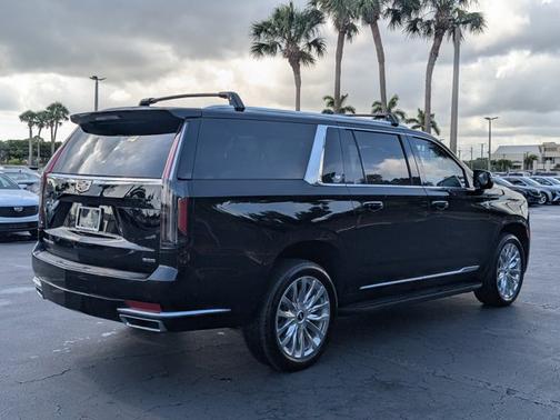 2023 Cadillac Escalade ESV 4WD Premium Luxury