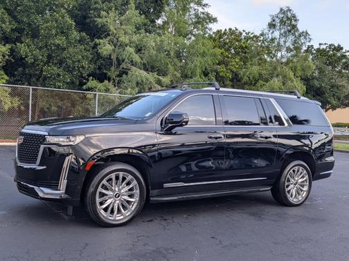 2023 Cadillac Escalade ESV 4WD Premium Luxury