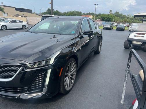 2022 Cadillac CT5 Premium Luxury