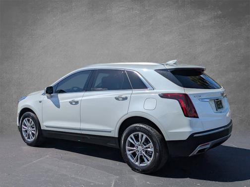 2023 Cadillac XT5 FWD Premium Luxury