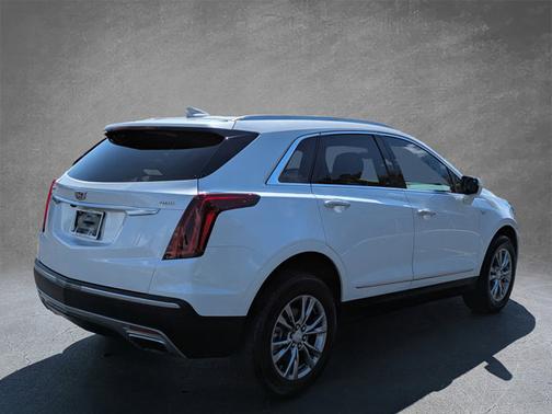 2023 Cadillac XT5 FWD Premium Luxury