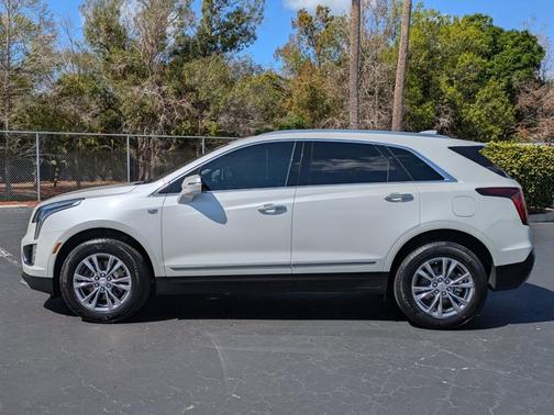 2023 Cadillac XT5 FWD Premium Luxury