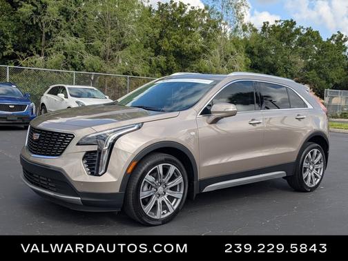 2023 Cadillac XT4 FWD Premium Luxury