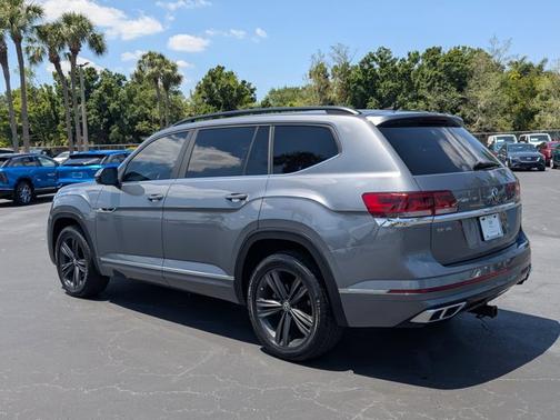 2021 Volkswagen Atlas 3.6L V6 SE w/Technology R-Line