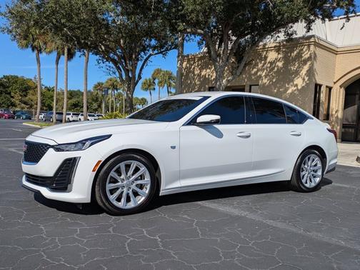 2024 Cadillac CT5 Luxury