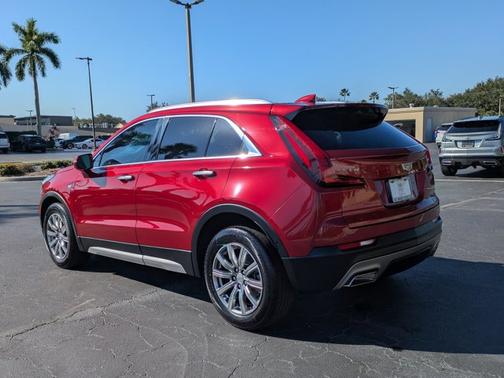 2019 Cadillac XT4 FWD Premium Luxury