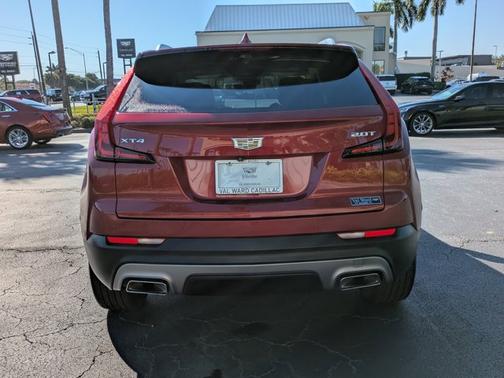 2019 Cadillac XT4 FWD Premium Luxury