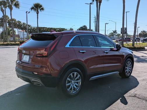 2019 Cadillac XT4 FWD Premium Luxury