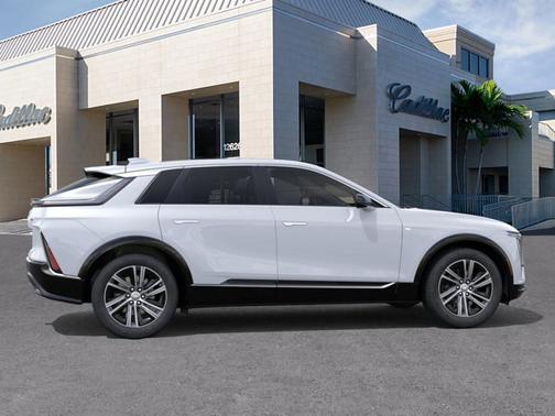 2026 Cadillac LYRIQ Luxury