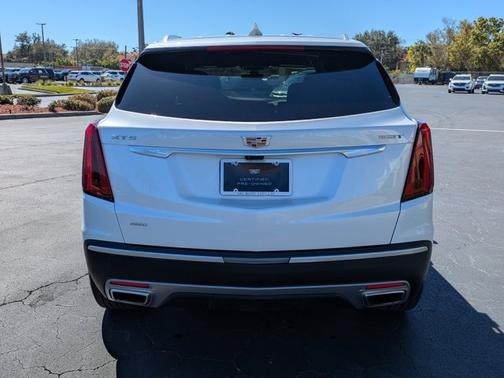2023 Cadillac XT5 AWD Premium Luxury