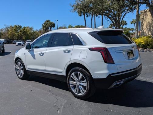 2023 Cadillac XT5 AWD Premium Luxury