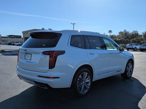 2024 Cadillac XT6 AWD Premium Luxury