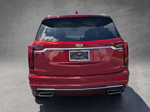2024 Cadillac XT6 FWD Premium Luxury