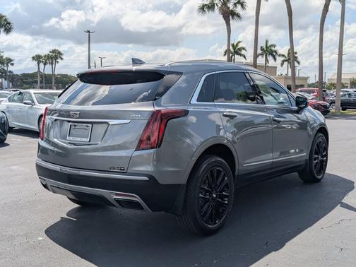 2021 Cadillac XT5 FWD Premium Luxury
