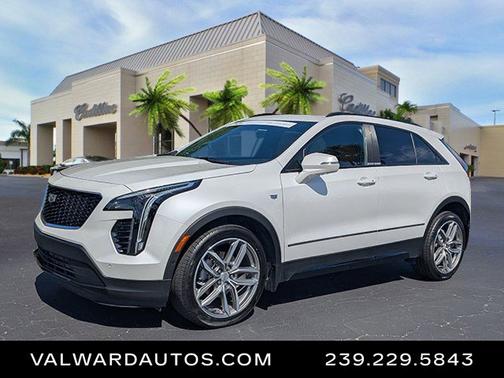 2022 Cadillac XT4 AWD Sport