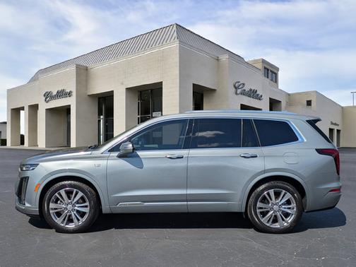 2023 Cadillac XT6 FWD Premium Luxury