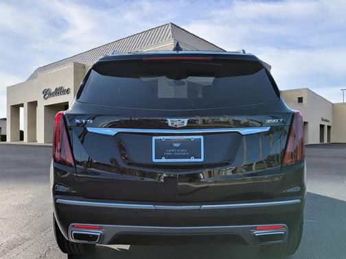 2023 Cadillac XT5 FWD Premium Luxury