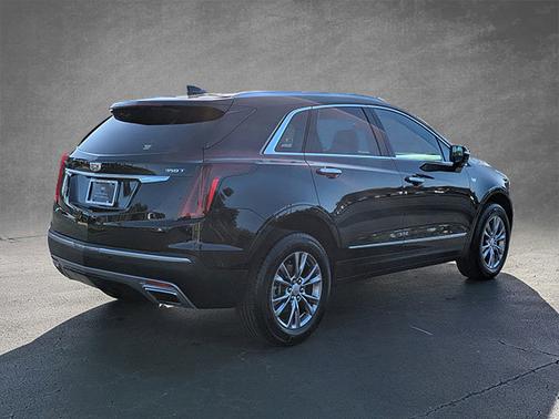 2023 Cadillac XT5 FWD Premium Luxury