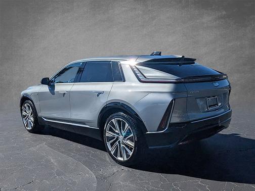 2024 Cadillac LYRIQ Luxury