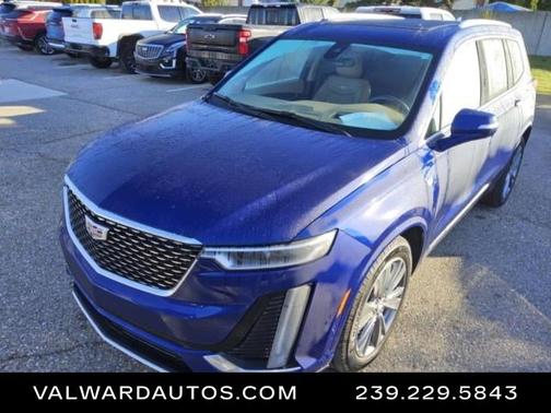 2025 Cadillac XT6 FWD Premium Luxury