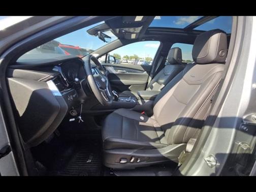 2025 Cadillac XT5 AWD Premium Luxury