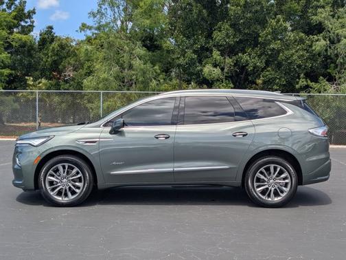 2024 Buick Enclave Avenir