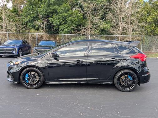 2017 Ford Focus RS Base