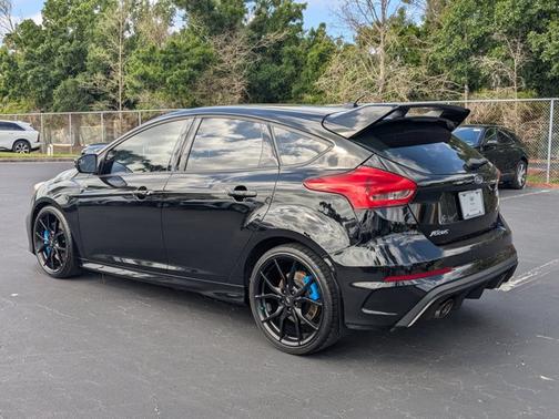 2017 Ford Focus RS Base