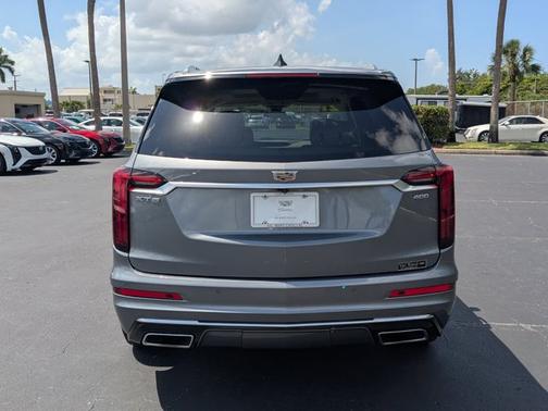 2021 Cadillac XT6 Premium Luxury