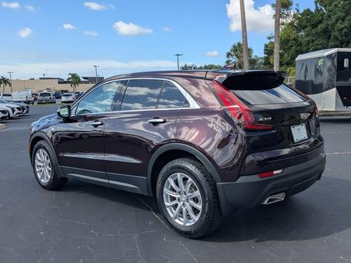 2021 Cadillac XT4 FWD Luxury