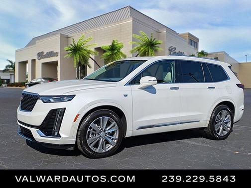 2022 Cadillac XT6 Premium Luxury