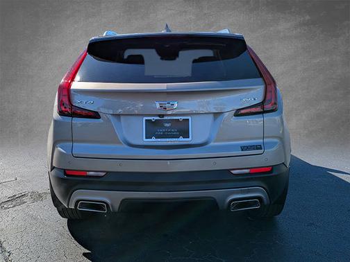 2023 Cadillac XT4 FWD Premium Luxury