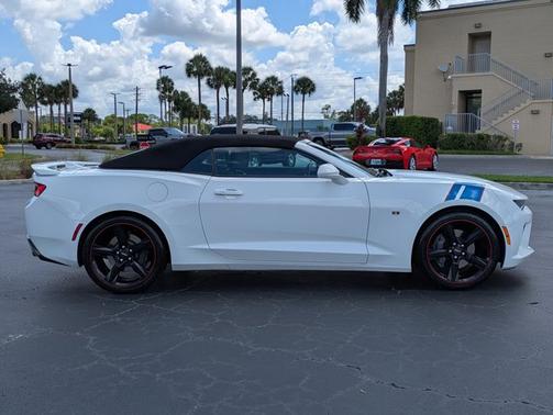 Summit White 2016 Chevrolet Camaro 2SS