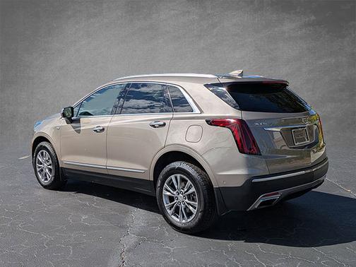 2023 Cadillac XT5 FWD Premium Luxury