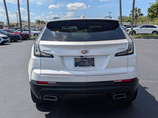 2022 Cadillac XT4 FWD Sport
